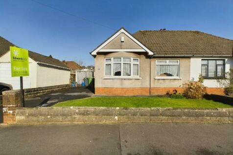 2 bedroom semi-detached bungalow for sale