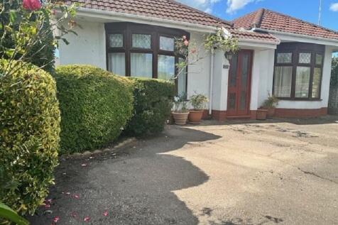 Keynsham Road, Cardiff. CF14 2 bed detached bungalow for sale