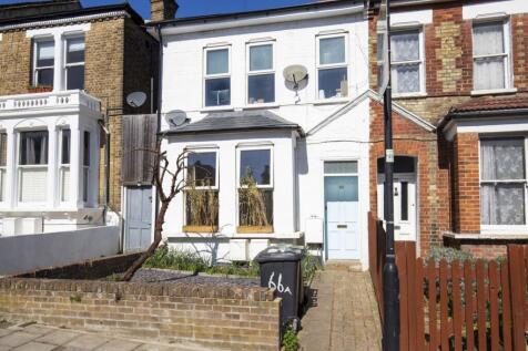 2 bedroom ground floor flat for sale