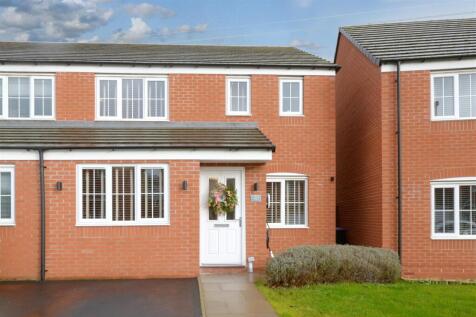 Lancer Road, Archery Fields, Shrewsbury 4 bed semi