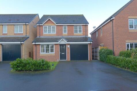 Woodvine Road, Autumn Brook, Shrewsbury 3 bed detached house for sale