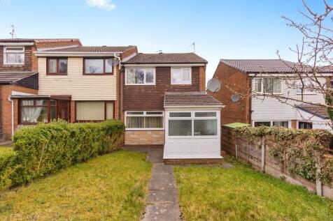 3 bedroom town house for sale
