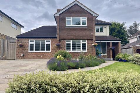 Rosehill, Claygate 4 bed detached house for sale