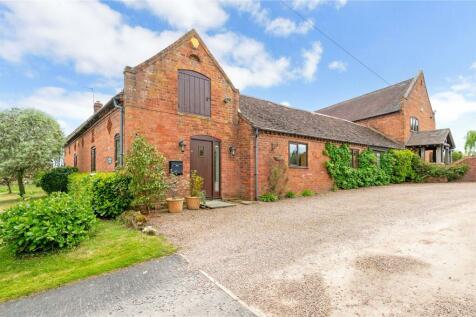 4 bedroom barn conversion for sale