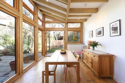 4 bedroom semi-detached house for sale