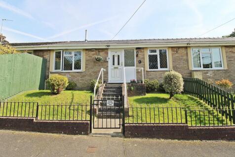 Llanharan, Pontyclun CF72 2 bed terraced house for sale