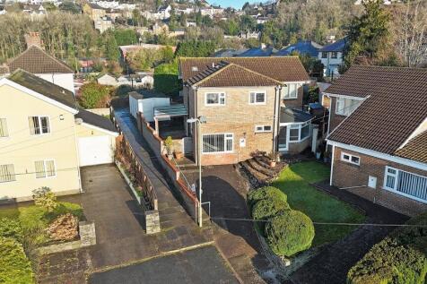 Llantrisant, Pontyclun CF72 4 bed detached house for sale