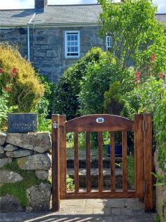Bojewyan Stennack, Pendeen TR19 2 bed terraced house for sale
