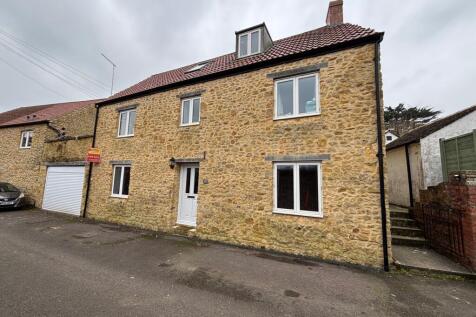 Henhayes Lane, TA18 4 bed link detached house for sale