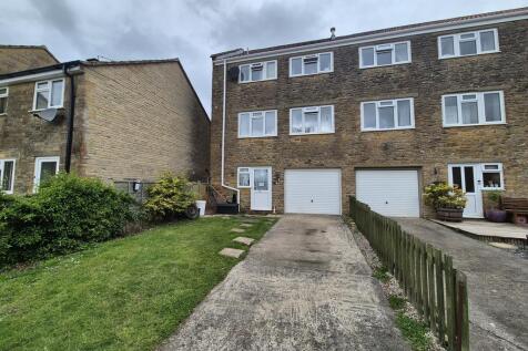 Hamdon Close, TA14 6QN 2 bed end of terrace house for sale