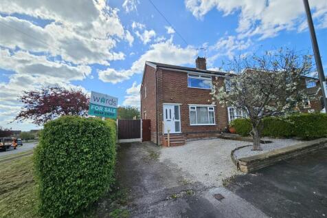 2 bedroom semi-detached house for sale