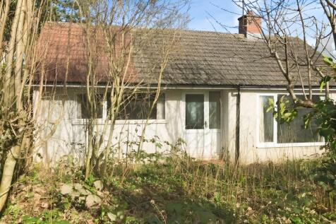 2 bedroom detached bungalow for sale