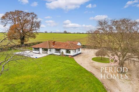 Main Road, Howe Street, Chelmsford 4 bed detached bungalow for sale