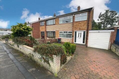 Millstone Drive, Aston, Sheffield... 3 bed semi