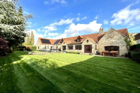 Kiveton Lane, Todwick, Sheffield, S26... 5 bed barn conversion for sale