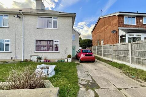 2 bedroom semi-detached house for sale