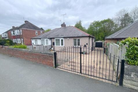 2 bedroom semi-detached bungalow for sale
