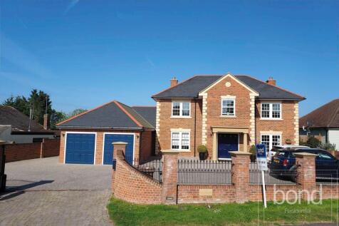 Southend Road, Chelmsford CM2 5 bed detached house for sale
