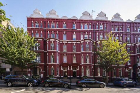 Transept Street, Marylebone, London, NW1 3 bed flat for sale