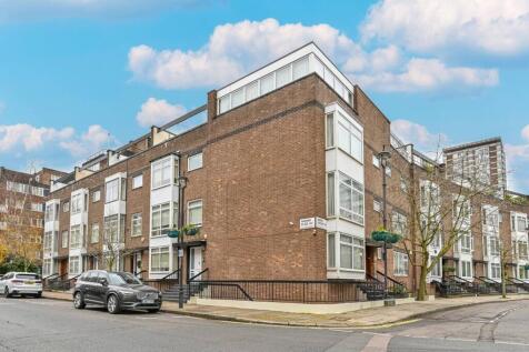 Radnor Place, Hyde Park Estate... 4 bed house for sale
