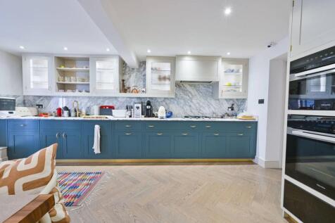 Upper Montagu Street, Marylebone... 2 bed flat for sale