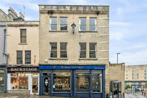 4 bedroom maisonette for sale