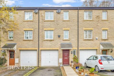 Gale Close, Littleborough, OL15 9EJ 3 bed townhouse for sale