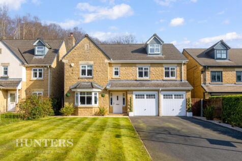 6 bedroom detached house for sale