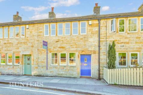 2 bedroom terraced house for sale