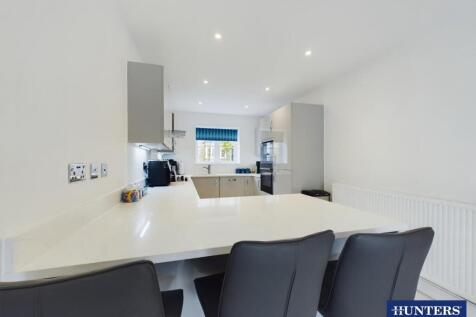 Paddock Drive, Kendal 4 bed detached house for sale