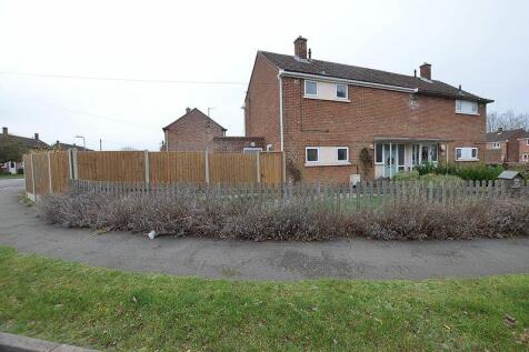 2 bedroom semi-detached house for sale