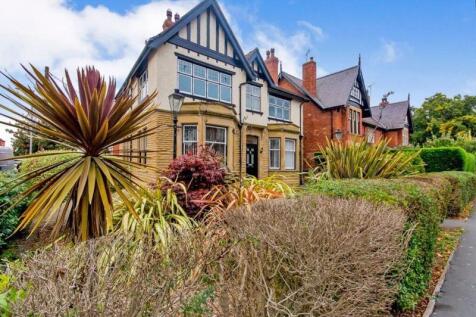 Stone House, 18 Witham Road, Woodhall... 5 bed detached house for sale