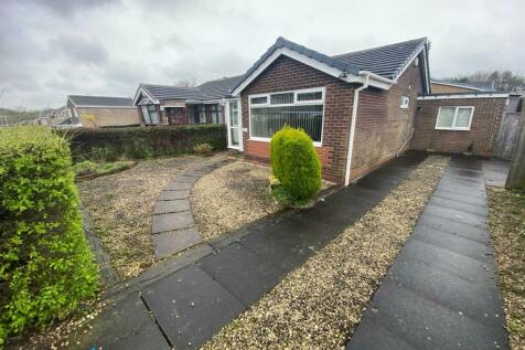 2 bedroom semi-detached bungalow for sale