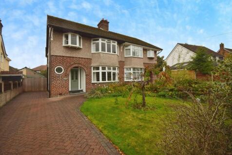 4 bedroom semi-detached house for sale