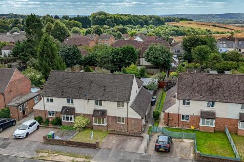 1 bedroom end of terrace house for sale