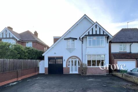 Kidderminster Road, Hagley 3 bed detached house for sale