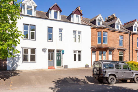 4 bedroom town house for sale