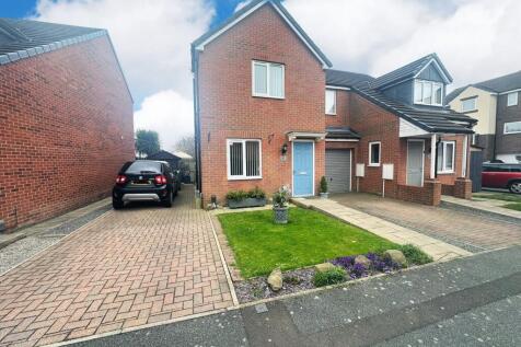 2 bedroom semi-detached house for sale