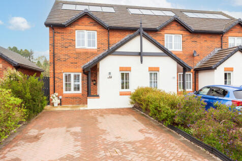 3 bedroom semi-detached house for sale