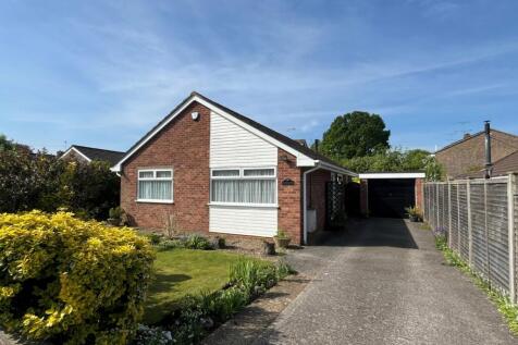 The Chimes, Nailsea, North Somerset... 3 bed bungalow for sale