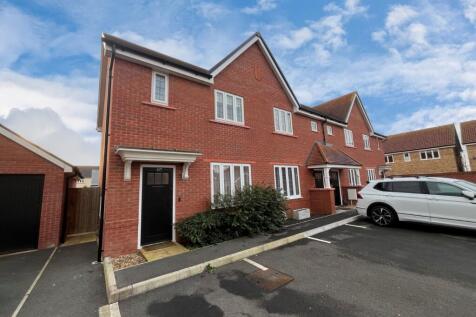 Moorhen Road, Yatton, North Somerset... 2 bed end of terrace house for sale