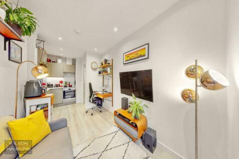 1 bedroom flat for sale