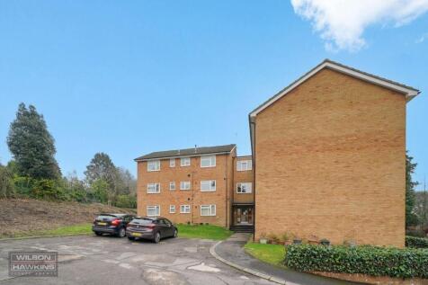 Gooden Court, Harrow on The Hill HA1 2 bed flat for sale