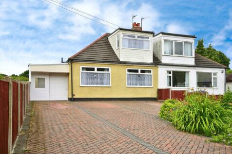 3 bedroom semi-detached bungalow for sale