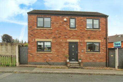 2 bedroom detached house for sale