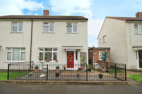 2 bedroom semi-detached house for sale