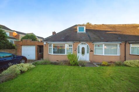 3 bedroom semi-detached bungalow for sale