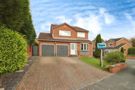 4 bedroom detached house for sale