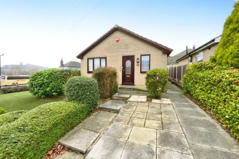 2 bedroom detached bungalow for sale