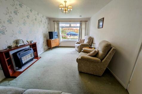 2 bedroom bungalow for sale